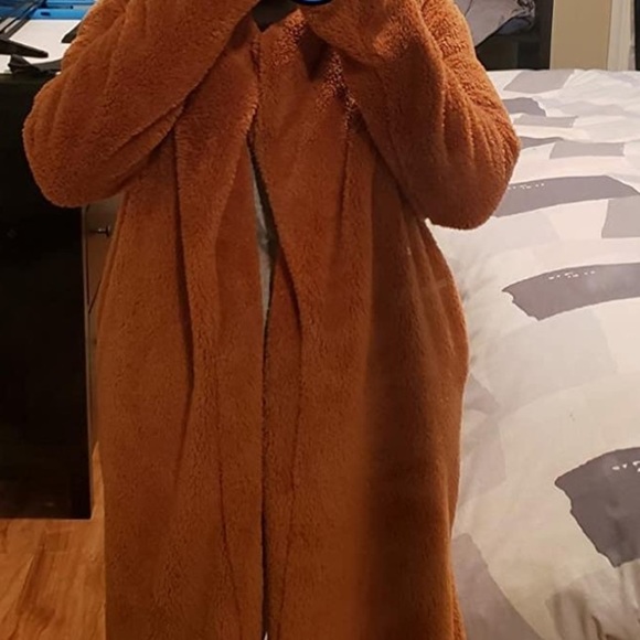 Women's Fuzzy BROWN TEDDY COAT Open Front Long Coat SIZE MEDIUM - Picture 4 of 7